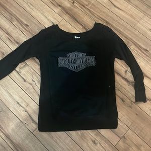 Dressy sweatshirt with lace see through shoulders